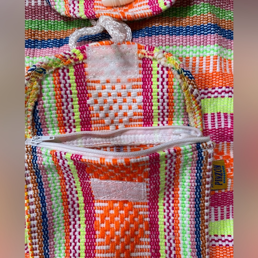 Cute woven drawstring backpack - Picture 5 of 5